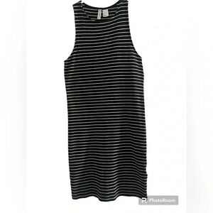 Divided cotton dress